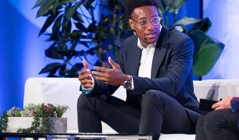 From Waiting Tables to CEO: Red Lobster’s Young Leader Turns Early Lessons Into Leadership